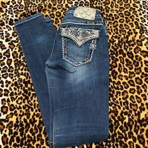 ❣️Women’s miss me jeans size 24 signature rise Skinny